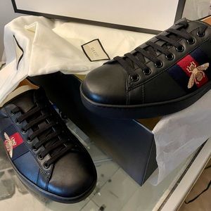 Gucci Ace Bee G7 sneakers or slippers